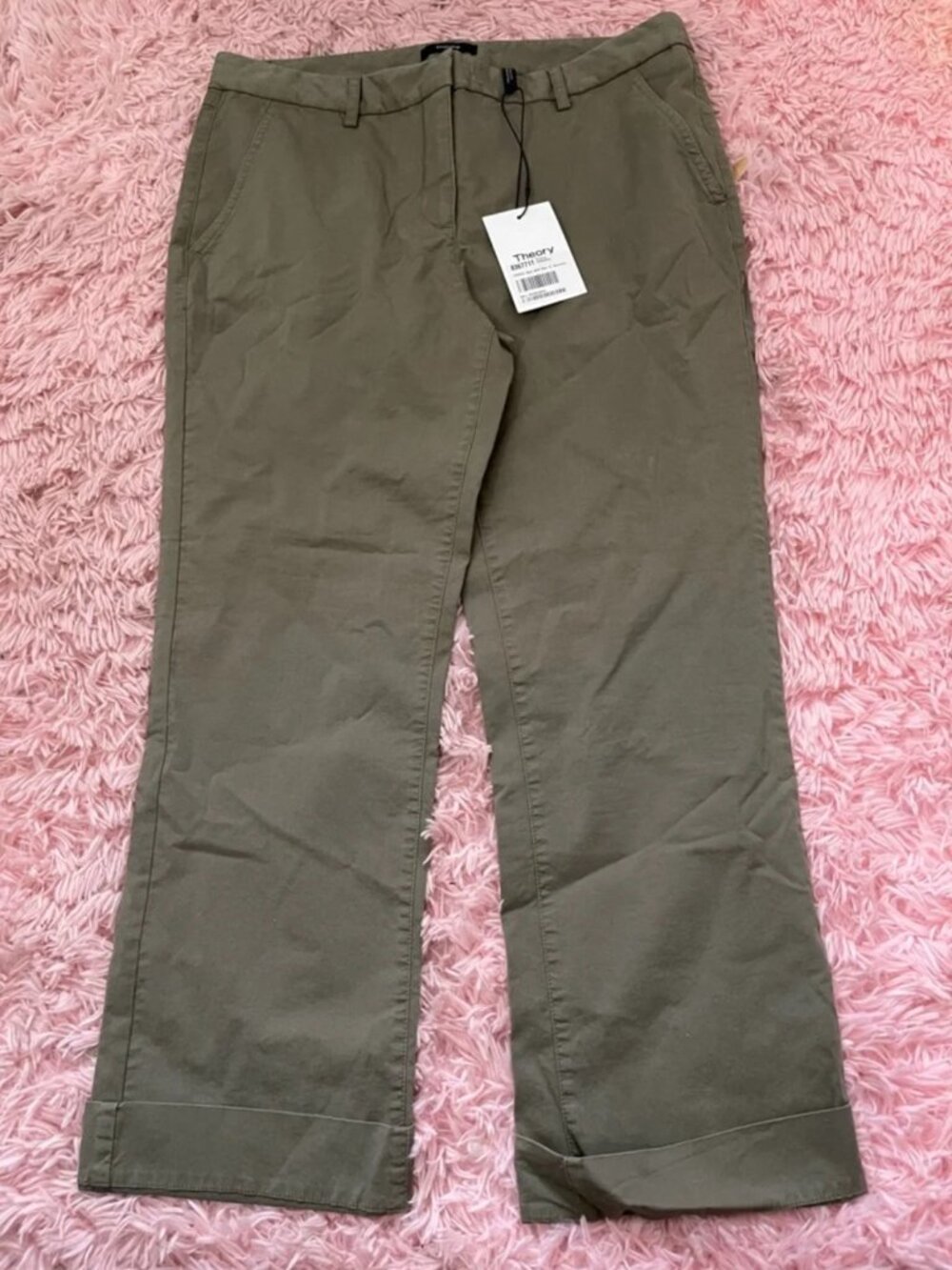 Theory women’s Olive Green Chino Pants cropped pants size 6 nwt